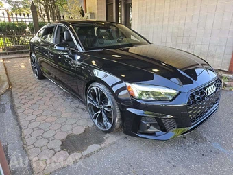 2025 Audi A5 Sportback S line Premium Sedan 45 TFSI - miniatura 4