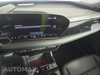 2025 Audi A6 Sportback e-tron Premium Plus - miniatura 11