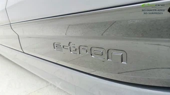 2025 Audi A6 Sportback e-tron Premium Plus - miniatura 32