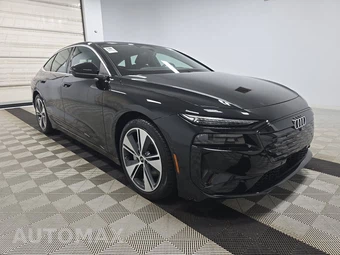 2025 Audi A6 Sportback e-tron Prestige - miniatura 3