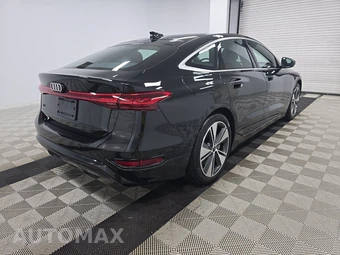 2025 Audi A6 Sportback e-tron Prestige - miniatura 4