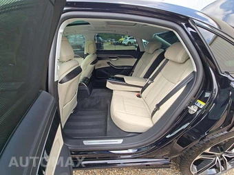 2025 Audi A8 L 55 TFSI – miniatura 13