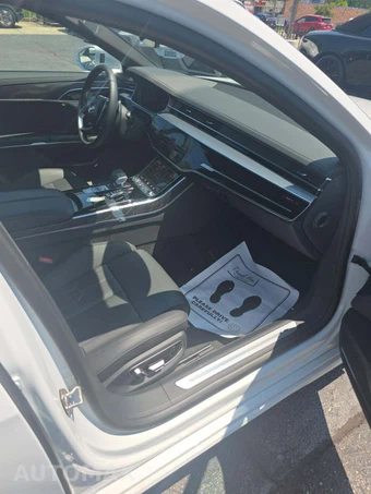 2025 Audi A8 L 55 TFSI - miniatura 18