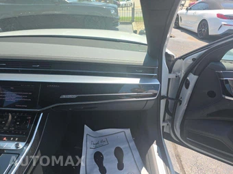 2025 Audi A8 L 55 TFSI - miniatura 19
