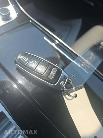 2025 Audi A8 L 55 TFSI - miniatura 8