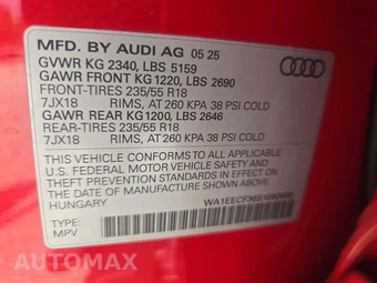 2025 Audi Q3 S line Premium Plus – miniatura 2