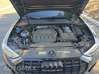 2025 Audi Q3 S line Premium Plus – miniatura 16