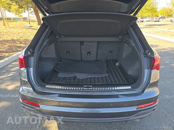 2025 Audi Q3 S line Premium Plus – miniatura 17