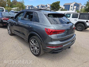 2025 Audi Q3 S line Premium Plus – miniatura 2