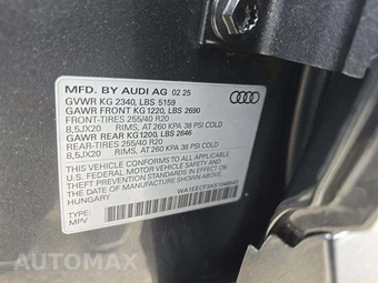 2025 Audi Q3 S line Premium Plus – miniatura 5
