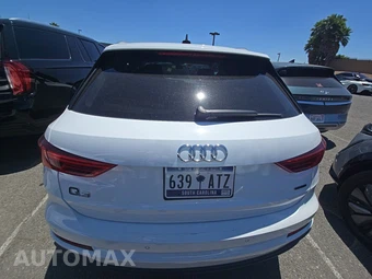 2025 Audi Q3 S line Premium – miniatura 5