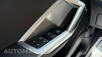2025 Audi Q3 S line Premium - miniatura 11
