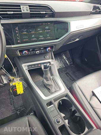 2025 Audi Q3 S line Premium – miniatura 10