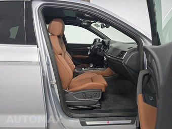 2025 Audi Q5 S line Prestige 45 TFSI - miniatura 8