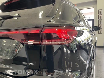 2025 Audi Q6 e-tron Premium Plus - miniatura 17