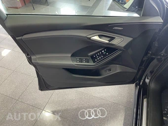 2025 Audi Q6 e-tron Premium Plus - miniatura 23
