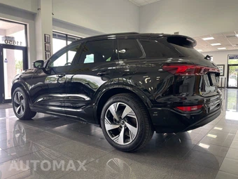 2025 Audi Q6 e-tron Premium Plus - miniatura 3