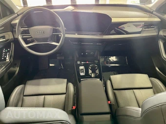 2025 Audi Q6 e-tron Premium Plus - miniatura 30