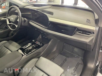 2025 Audi Q6 e-tron Premium Plus - miniatura 39