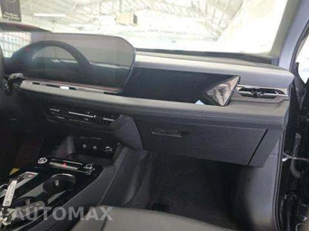 2025 Audi Q6 e-tron Premium – miniatura 20