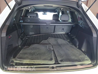 2025 Audi Q7 Premium 55 TFSI - miniatura 16