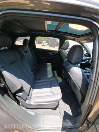 2025 Audi Q7 Premium Plus 45 TFSI – miniatura 17