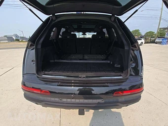 2025 Audi Q7 Premium Plus 45 TFSI - miniatura 12