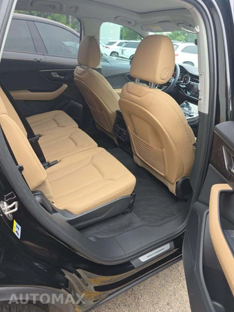 2025 Audi Q7 Premium Plus 55 TFSI – miniatura 17