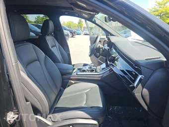 2025 Audi Q7 Premium Plus 55 TFSI - miniatura 16