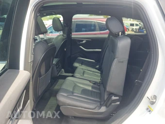 2025 Audi Q7 Premium Plus 55 TFSI - miniatura 13