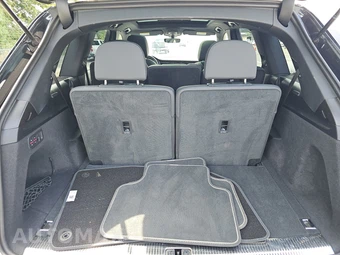 2025 Audi Q7 Premium Plus 55 TFSI - miniatura 17