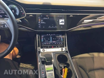 2025 Audi Q7 Premium Plus 55 TFSI - miniatura 10
