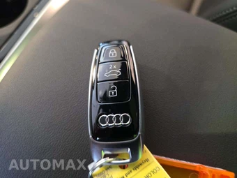 2025 Audi Q7 Premium Plus 55 TFSI - miniatura 8