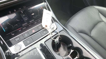 2025 Audi Q7 Premium Plus 55 TFSI - miniatura 18