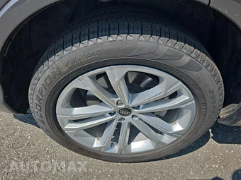 2025 Audi Q7 Premium Plus 55 TFSI - miniatura 10