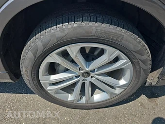 2025 Audi Q7 Premium Plus 55 TFSI - miniatura 9