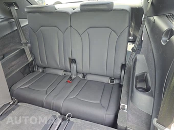 2025 Audi Q7 Premium Plus 55 TFSI - miniatura 14