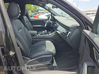 2025 Audi Q7 Premium Plus 55 TFSI - miniatura 8