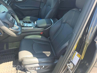 2025 Audi Q7 Prestige 55 TFSI - miniatura 3