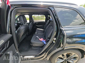 2025 Audi Q7 Prestige 55 TFSI - miniatura 10