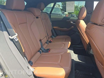 2025 Audi Q8 Premium 55 TFSI – miniatura 13