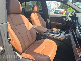 2025 Audi Q8 Premium 55 TFSI – miniatura 15