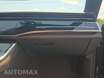 2025 Audi Q8 Premium 55 TFSI – miniatura 16