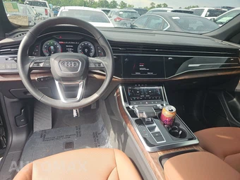 2025 Audi Q8 Premium Plus 55 TFSI - miniatura 11