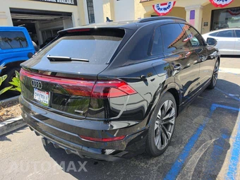 2025 Audi Q8 Premium Plus 55 TFSI – miniatura 3