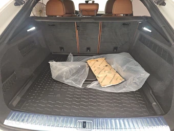 2025 Audi Q8 Premium Plus 55 TFSI – miniatura 16