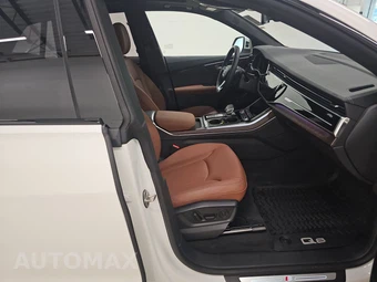 2025 Audi Q8 Premium Plus 55 TFSI – miniatura 8