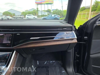 2025 Audi Q8 Premium Plus 55 TFSI – miniatura 19