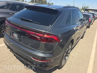 2025 Audi Q8 Premium Plus 55 TFSI – miniatura 4