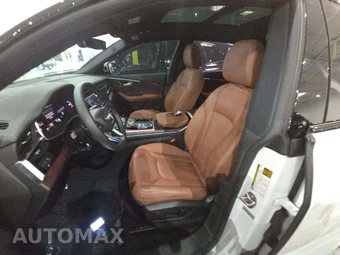 2025 Audi Q8 Premium Plus 55 TFSI – miniatura 6